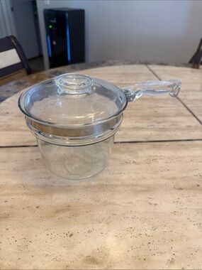 Pyrex Transparent Glass Saucepan with Lid and Handle